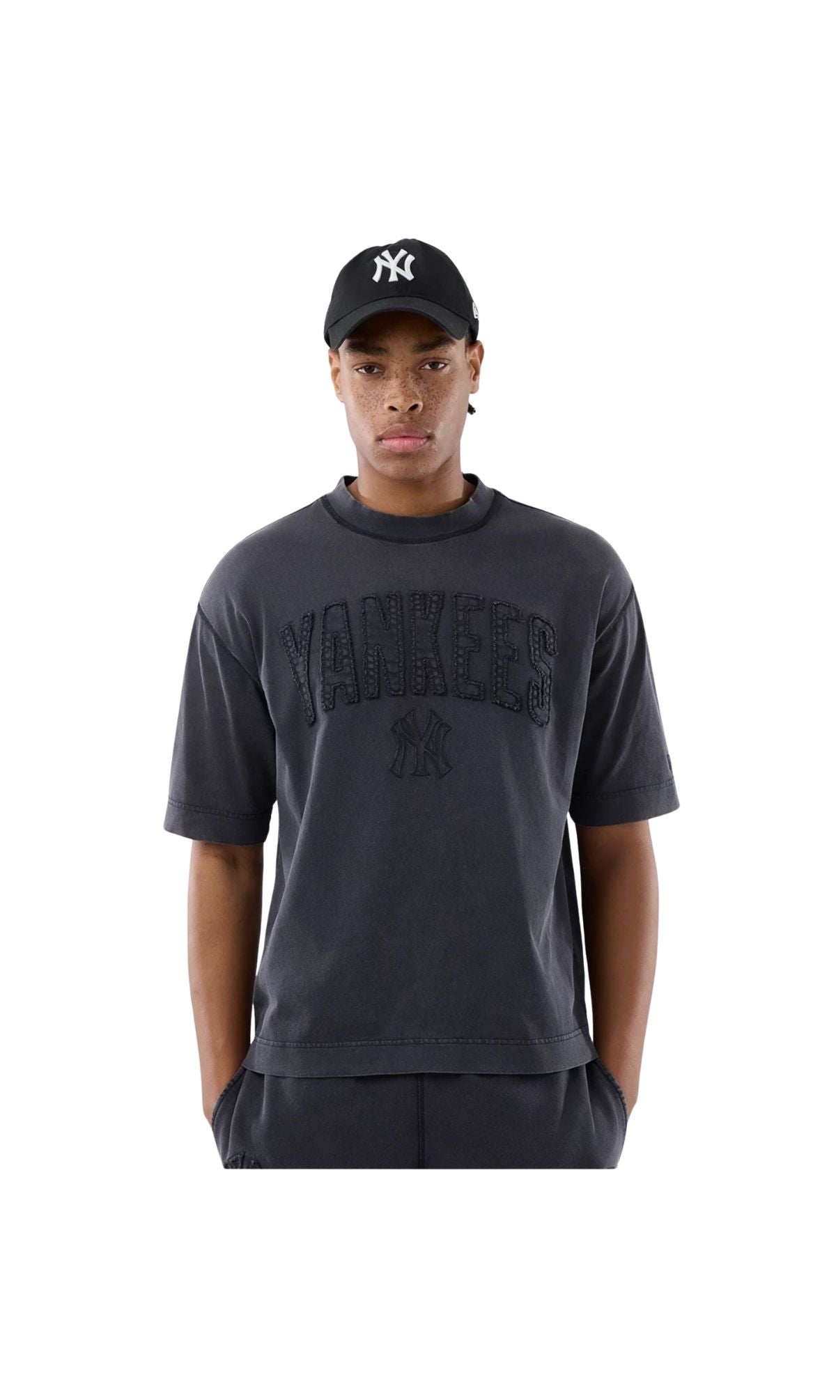 T-SHIRT WASHED BLACK NY - ABBIGLIAMENTO - NEW ERA